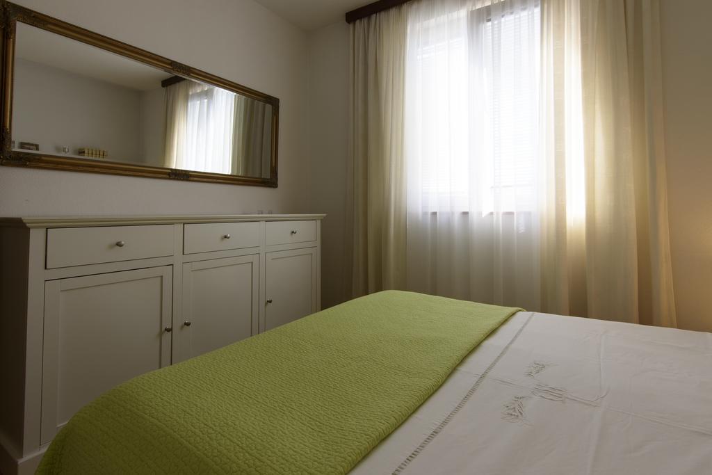 Ferienwohnung Basic Apartman Zadar Exterior foto